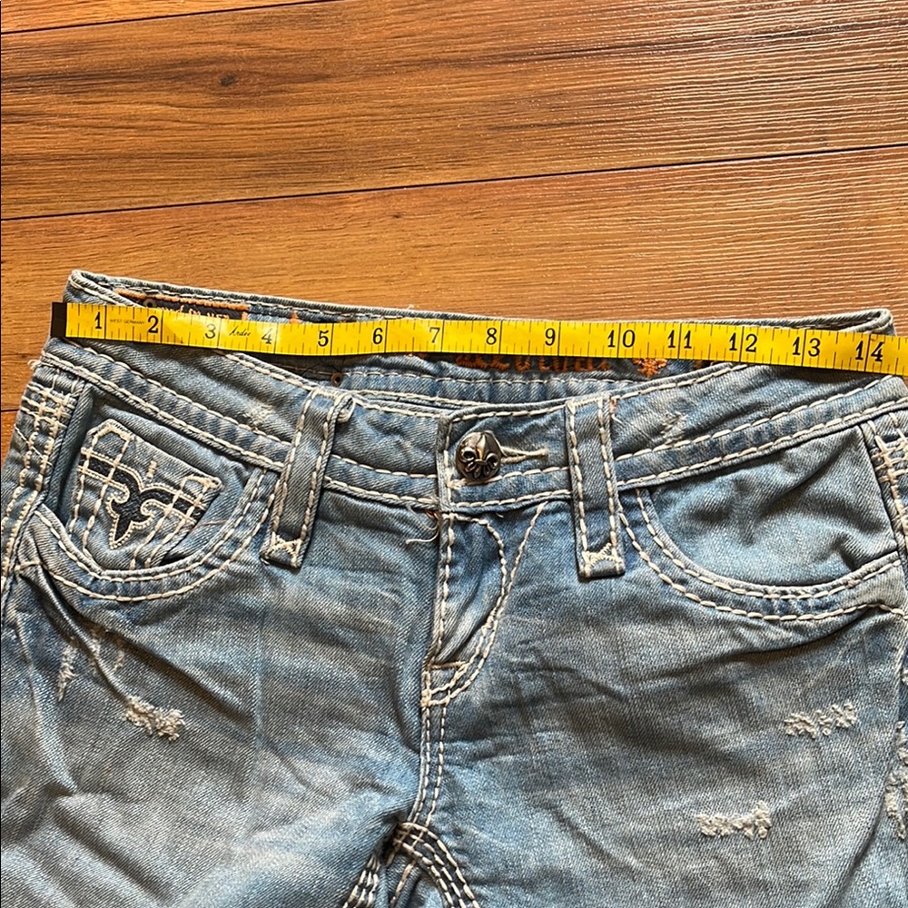 Stylish Blue Denim Jeans with Embroidered Pocket - Picture 3 of 7